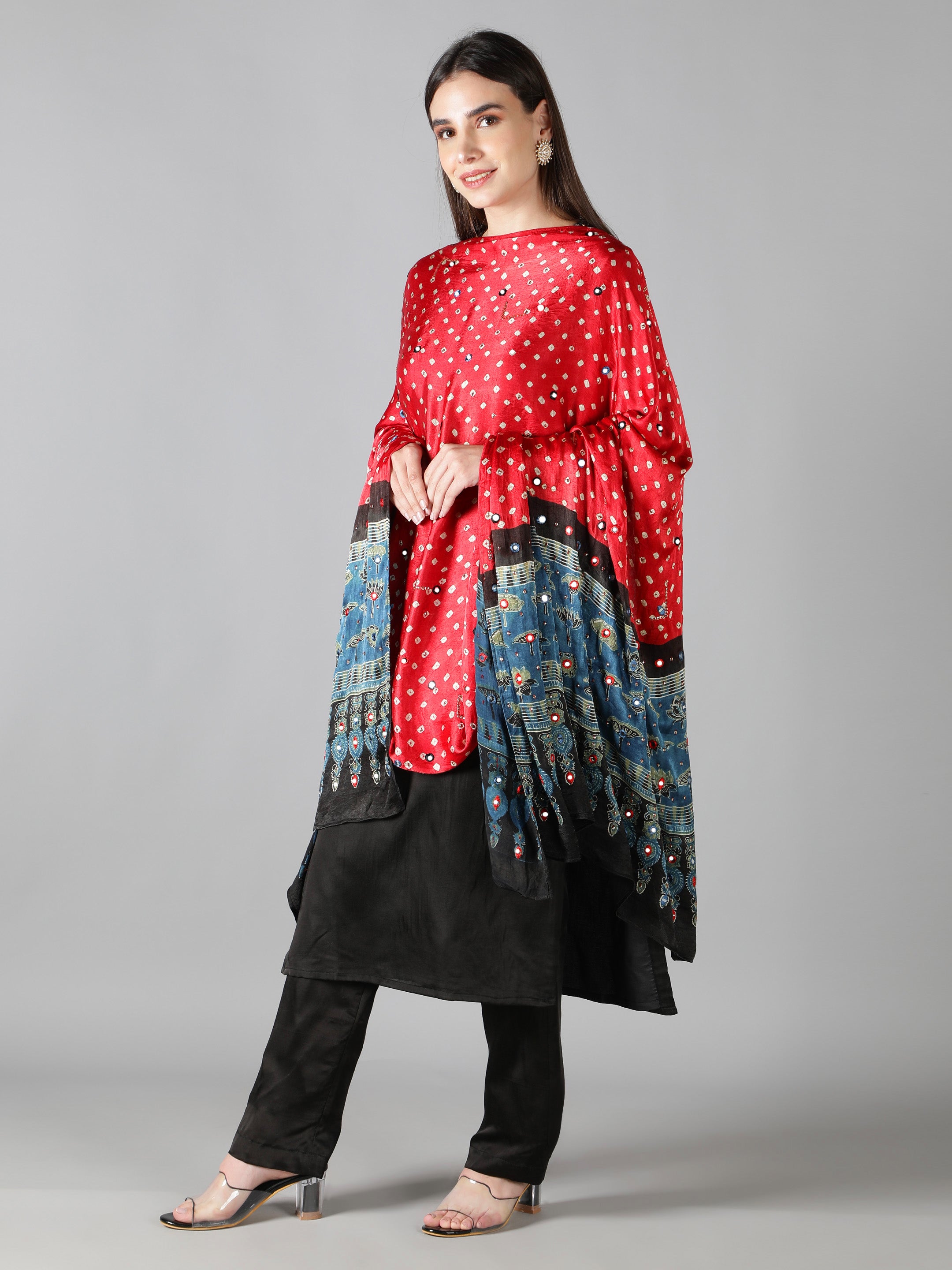 Pink Bandhej with Blue Ajrakh Pallu Dupatta