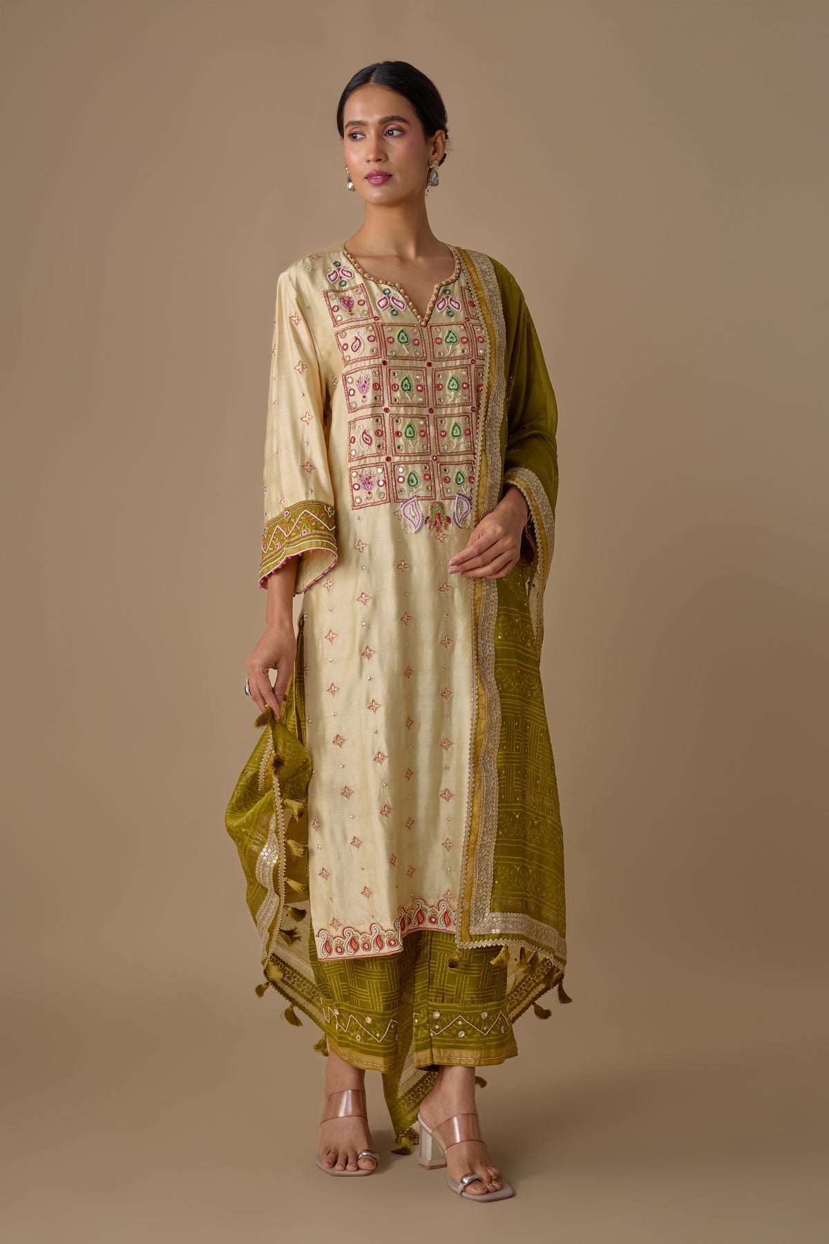 GREEN HAND EMBROIDERED SILK KURTA SET