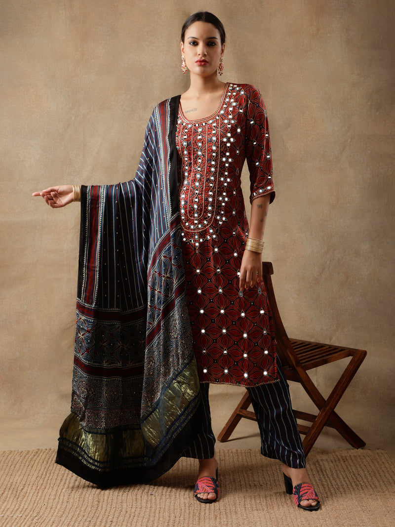 Tamarind Red Floral Long Yoke