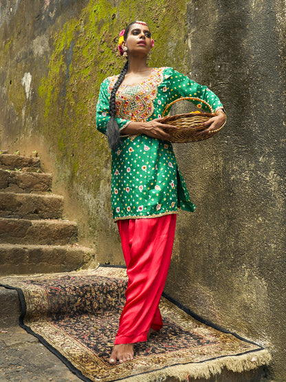 Green Scallop Kurta Set