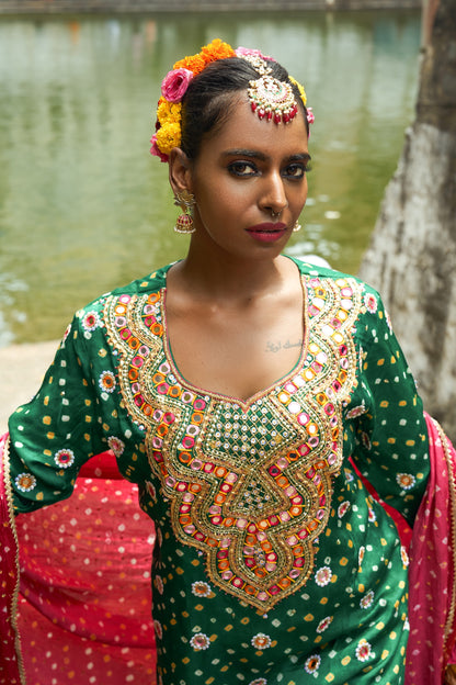 Green Scallop Kurta Set