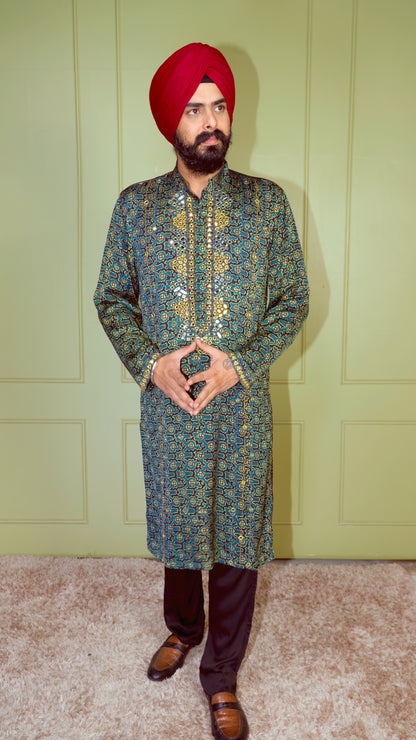 Green Abstract Kurta Set