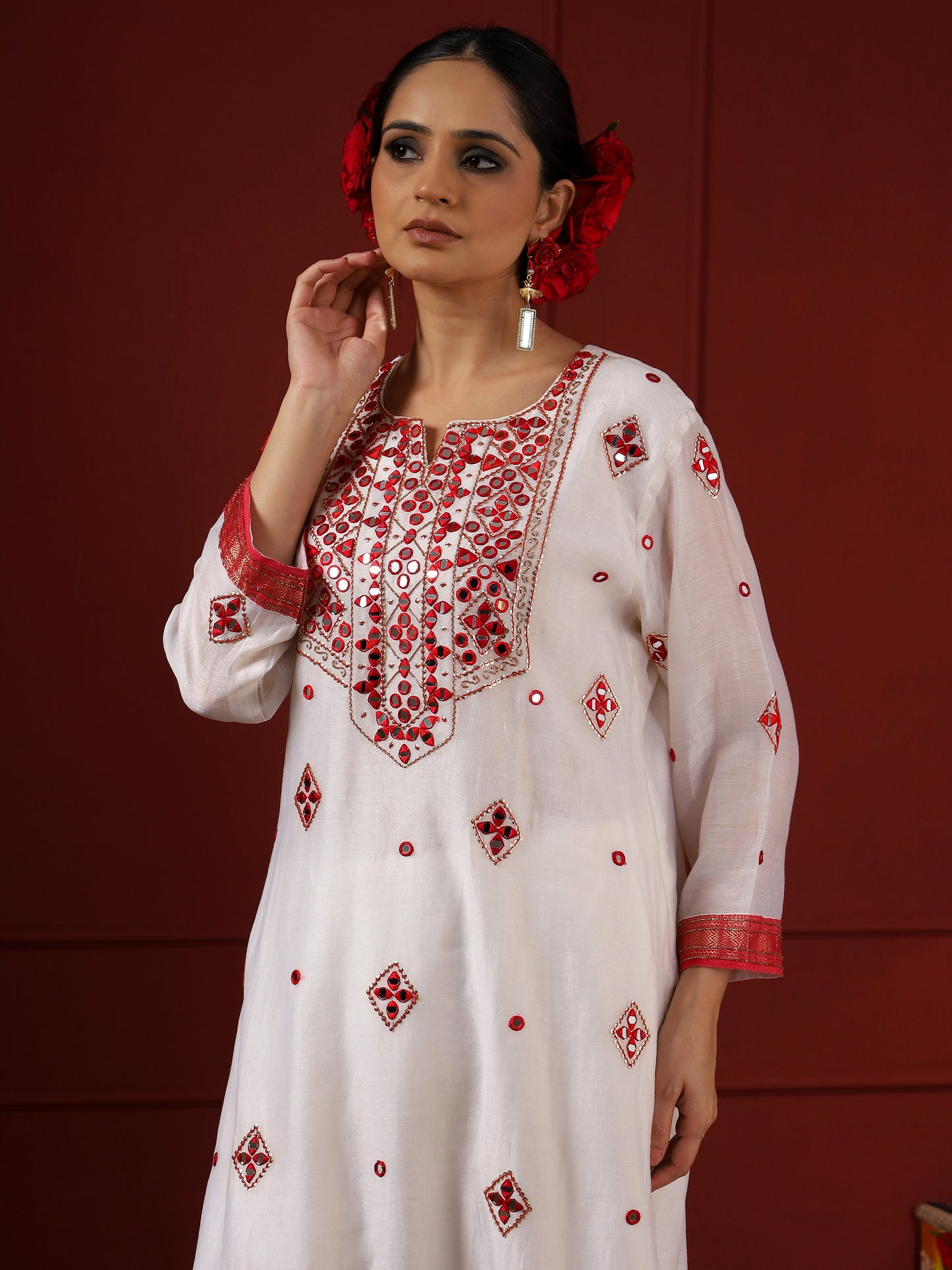 White and Red Square Neck Kurta Set