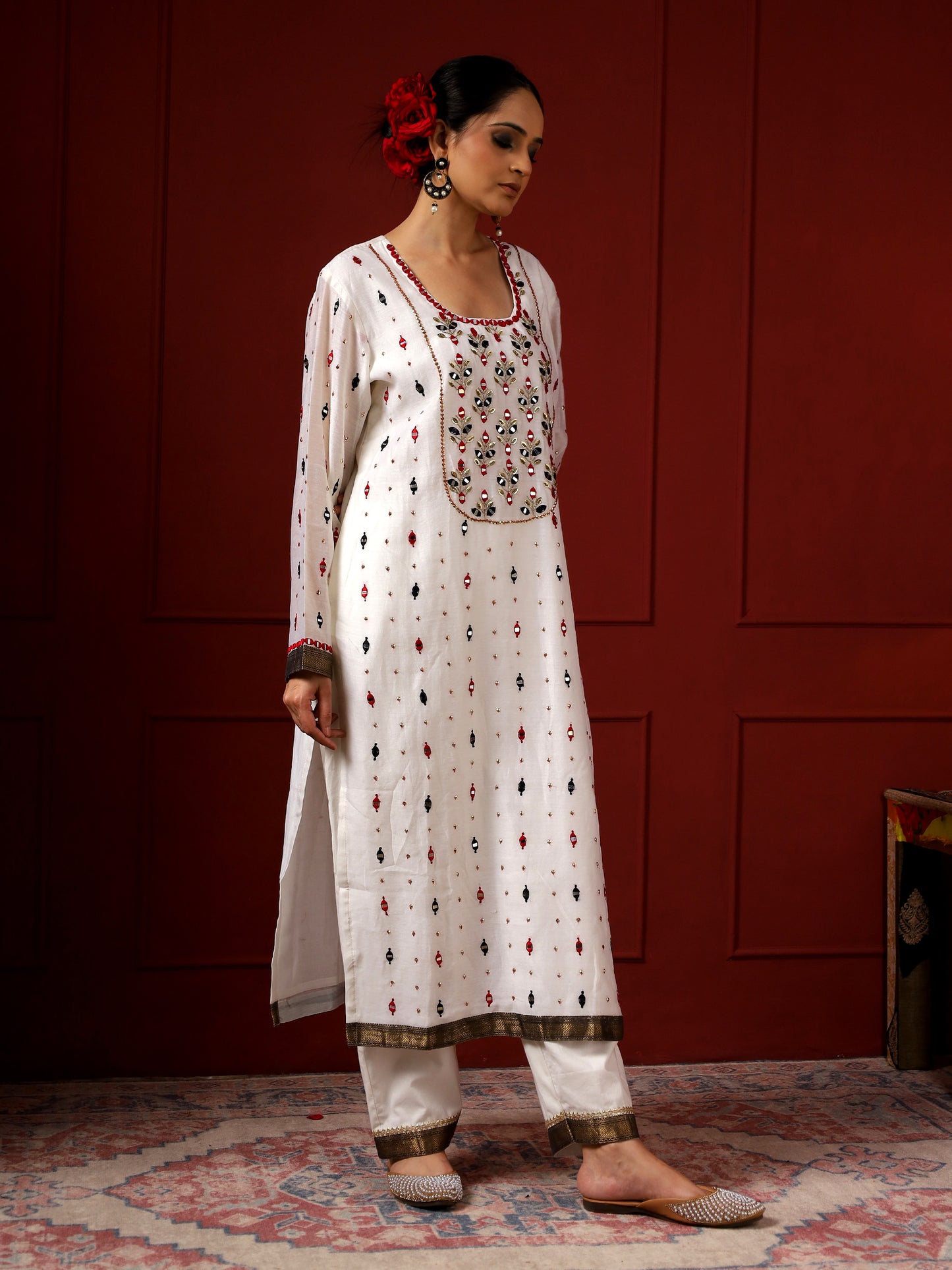 White And Black Leaf Yoke Kurta Set