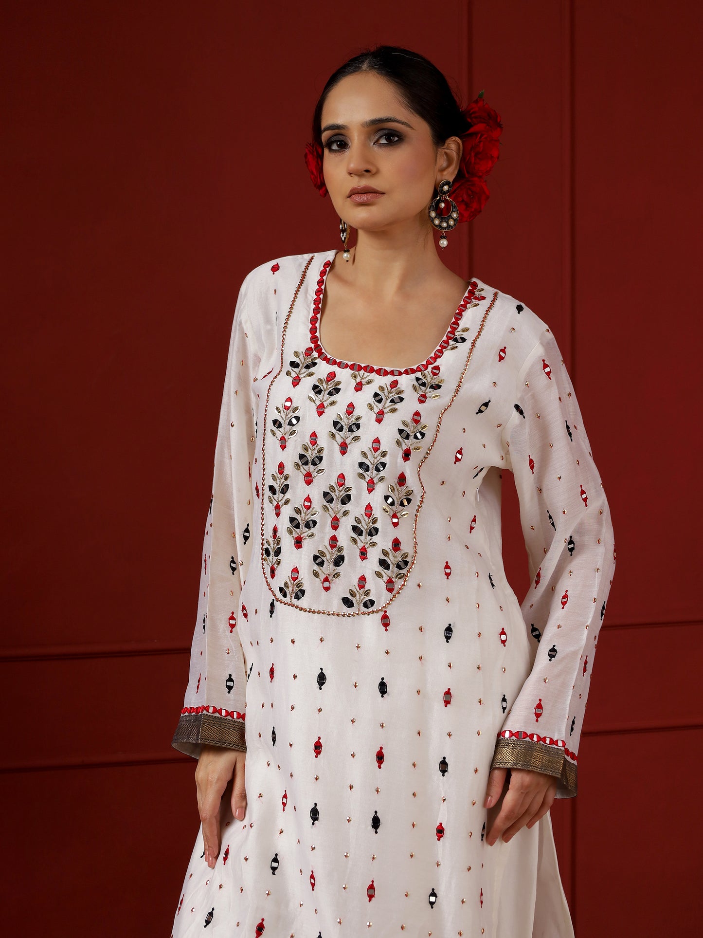 White And Black Leaf Yoke Kurta Set