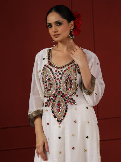 White And Black V Neck kurta set