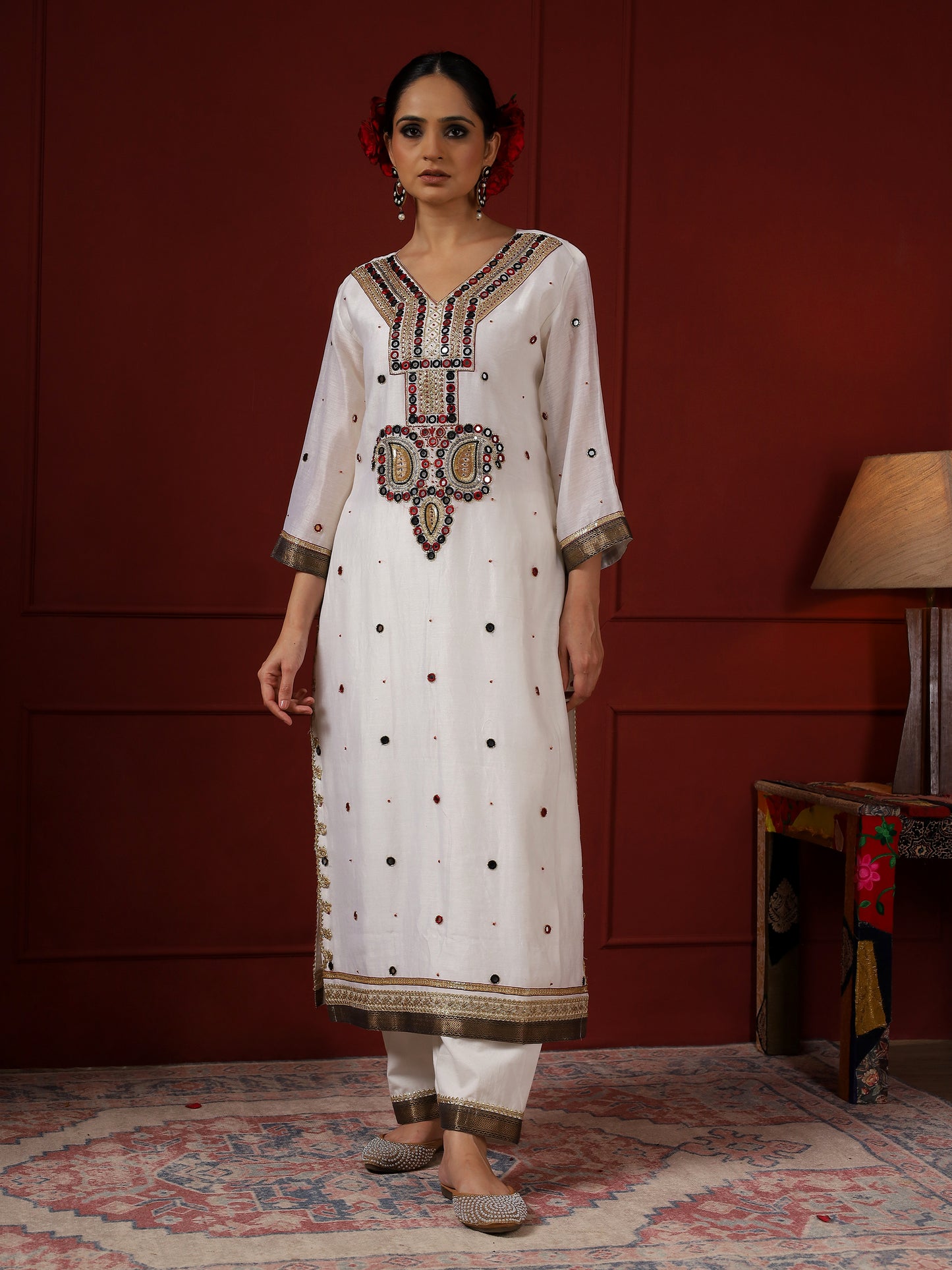 White And Black V Neck kurta set