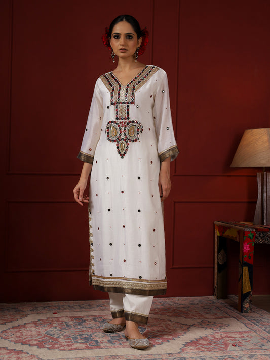 White And Black V Neck kurta set