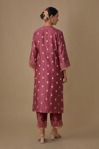 BURGUNDY SILK HAND EMBROIDERED KURTA SET