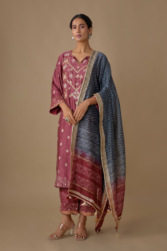 BURGUNDY SILK HAND EMBROIDERED KURTA SET