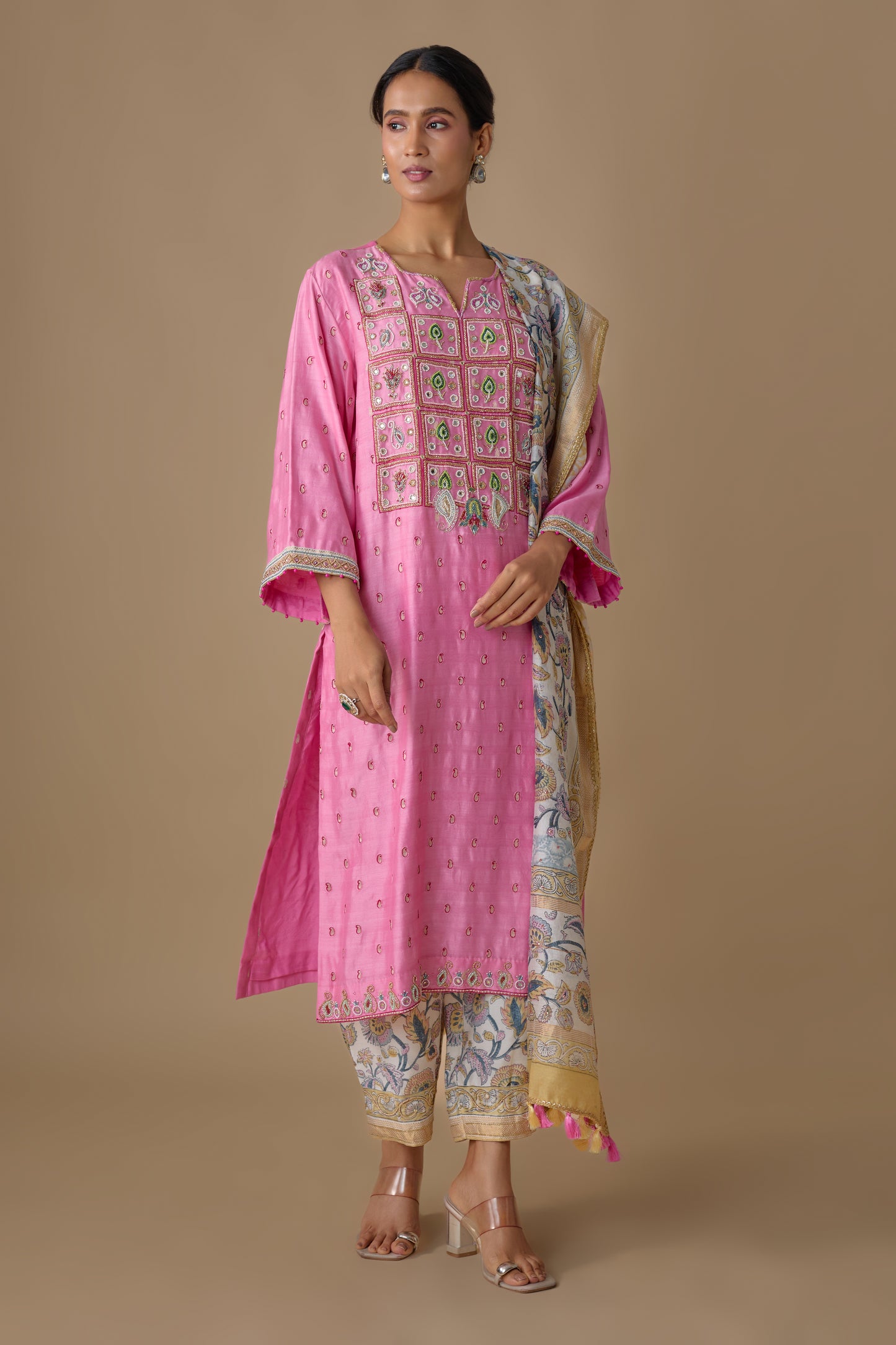 PINK SILK HAND EMBROIDERED KURTA SET