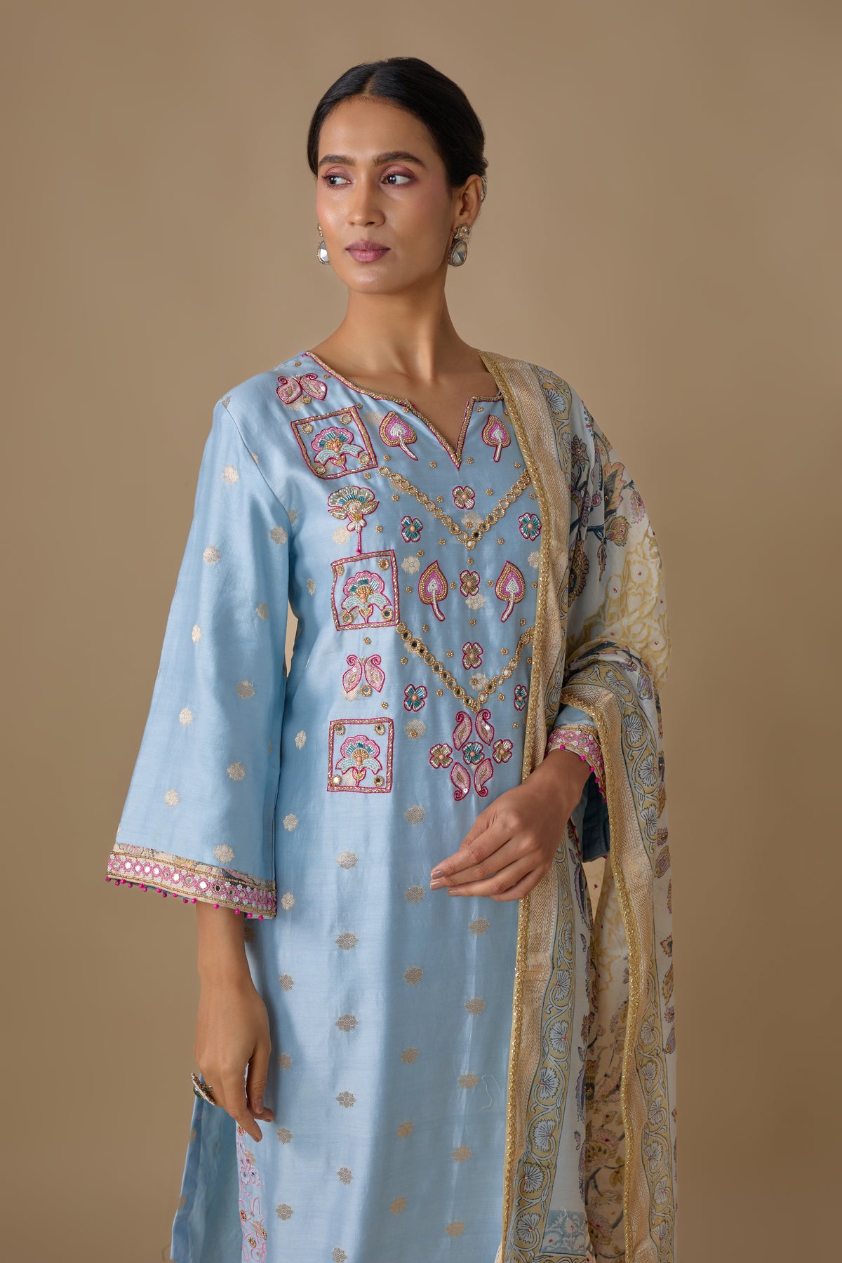 BLUE HAND EMBROIDERED KURTA SET