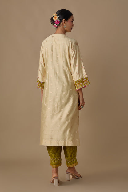 GREEN HAND EMBROIDERED SILK KURTA SET