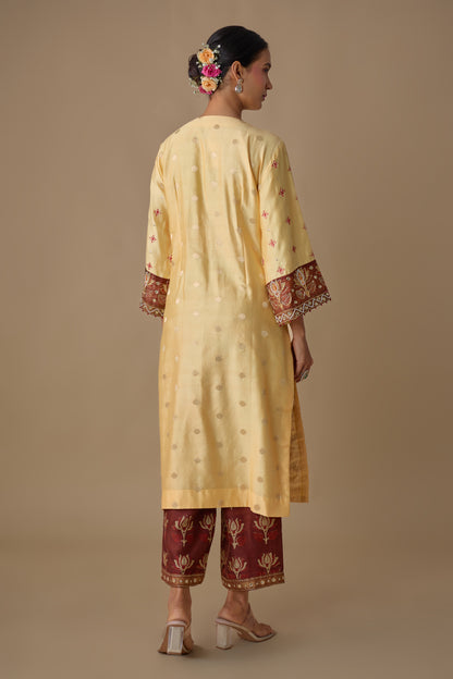 CREAM SILK HAND EMBROIDERED KURTA SET