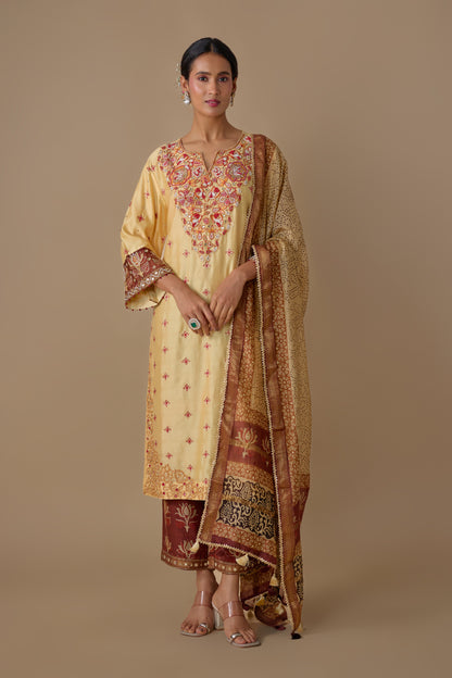 CREAM SILK HAND EMBROIDERED KURTA SET
