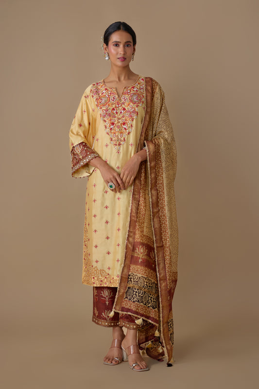CREAM SILK HAND EMBROIDERED KURTA SET