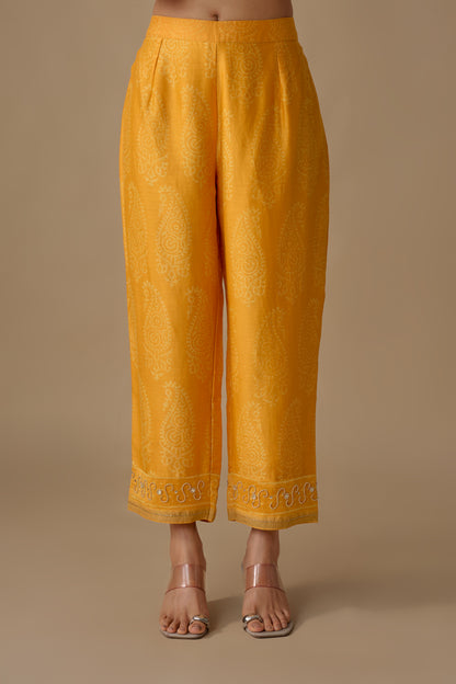 CREAM SILK HAND EMBROIDERED KURTA SET