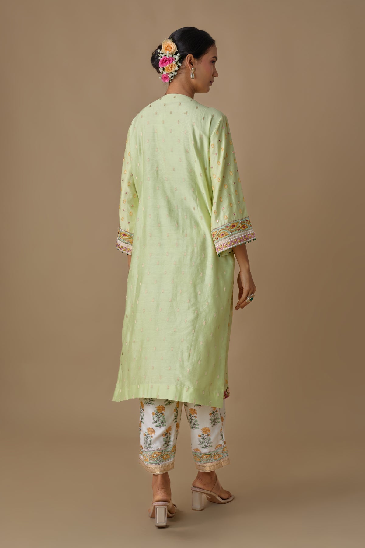 GREEN SILK HAND EMBROIDERED KURTA SET