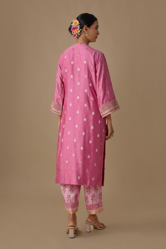 PINK SILK HAND EMBROIDERED KURTA SET