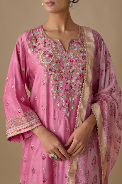 PINK SILK HAND EMBROIDERED KURTA SET