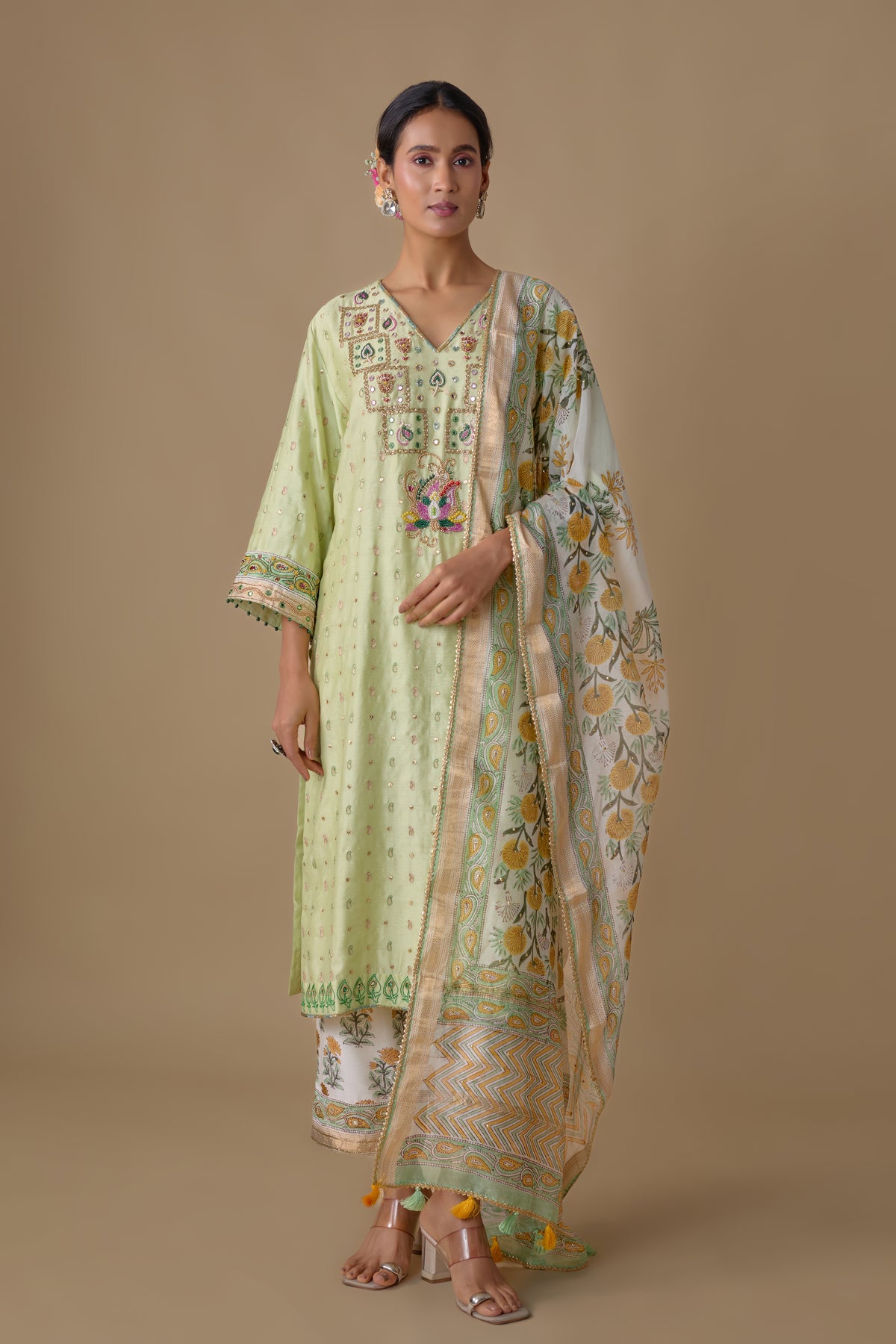 GREEN SILK HAND EMBROIDERED KURTA SET