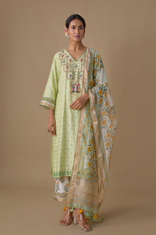 GREEN SILK HAND EMBROIDERED KURTA SET