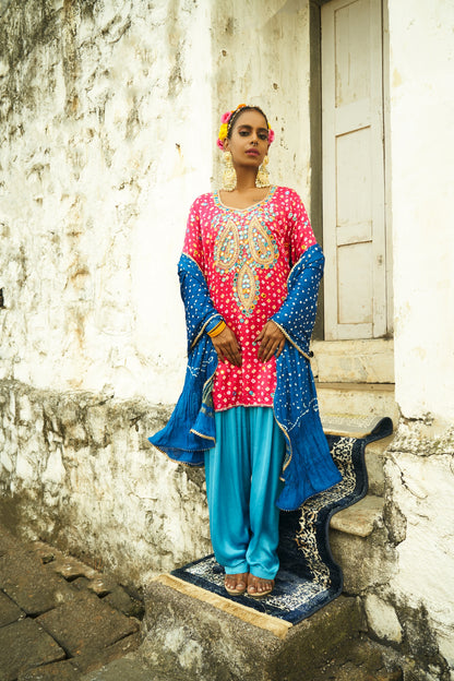 Dark Pink Paisley Kurta Set