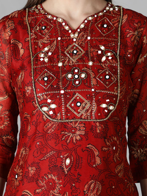 Earthy Red Kurta With Black Pants And Dupatta