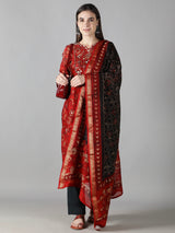 Earthy Red Kurta With Black Pants And Dupatta